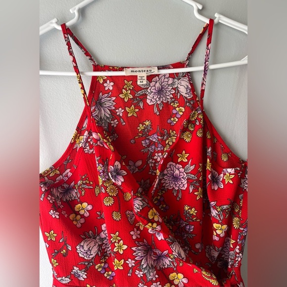 Monteau Los Angeles Top Blouse Womens Size Medium Red Floral Sleeveless - Picture 4 of 7